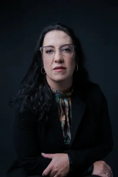 Dra. Ilen Santos, advogada especialista em Direito Imobiliário